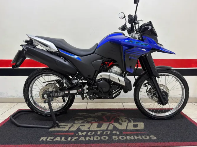 LANDER 250c ABS CONNECT  MUITO NOVA ( DIVIDO EM 21X VEZES NO CARTÃO )
