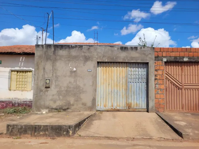 CADA A VENDA NO BAIRRO VILA REDENÇÃO ll