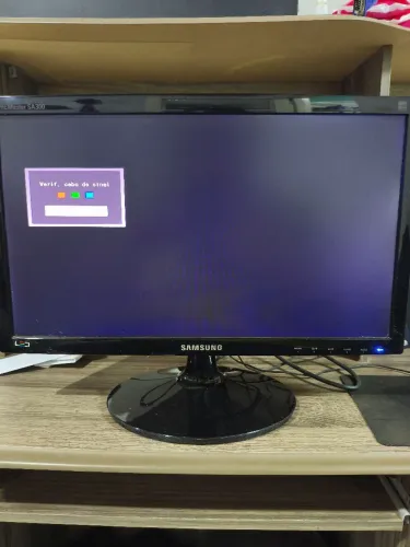 Monitor Samsung SyncMaster SA300 19 Entrada DVI e VGA