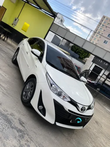 Toyota Yaris XL Sedan 1.5 Flex 16V 4P Aut. 2019
