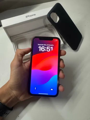 iPhone 11 64gb Vermelho