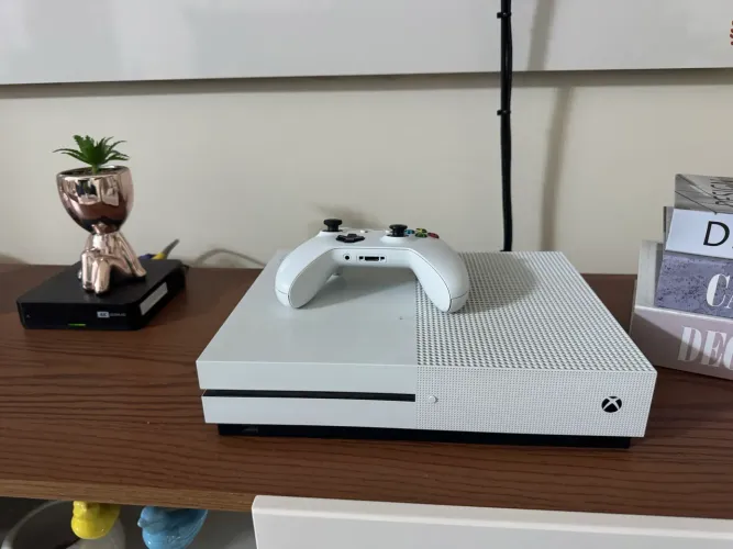 Xbox one S 1 TB
