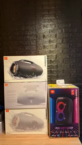 JBL Partybox e Boombox 4 Lacradas com 01 Ano de Garantia