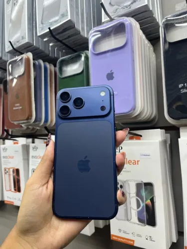 iPhone 17 Pro Max 256Gb Seminovo