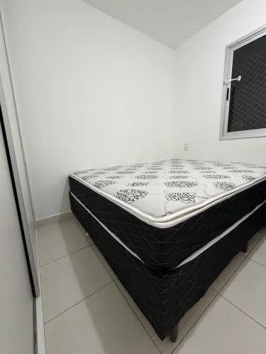 Cama + Colchão Queen Size Umaflex Duomo seminovo