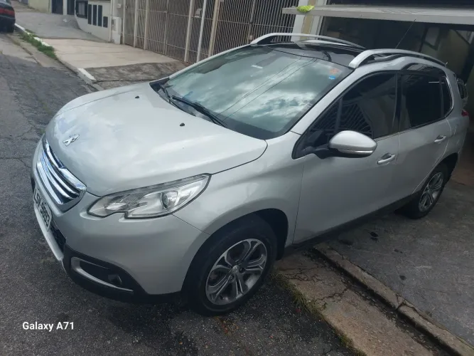 Peugeot 2008 Griffe 1.6 Flex 16V 5P Mec. 2017