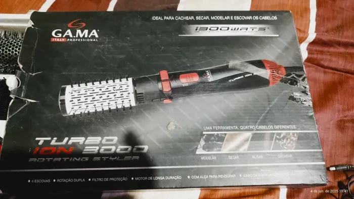 Vendo Escova secadora modeladora- kit 4 em 1