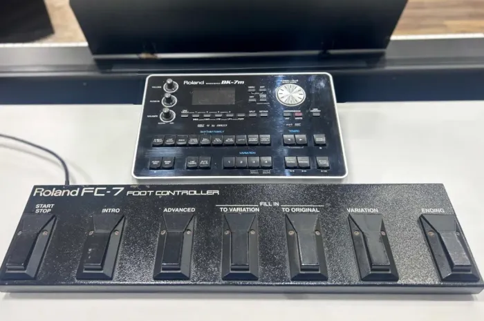 Roland Bk7m completo