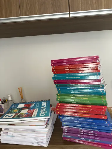 Livros pré vestibular MED Poliedro 2025