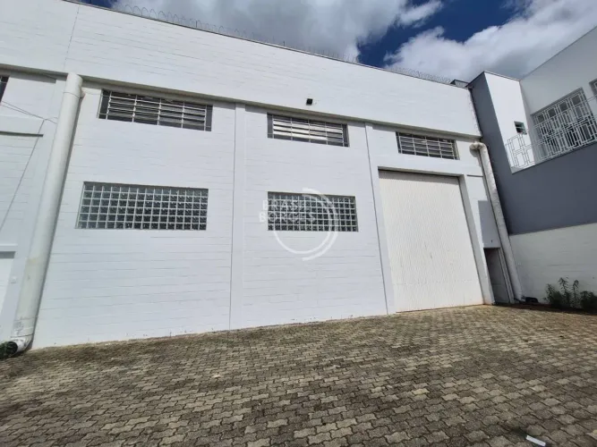 Galpão Industrial para Locação com 750 m² e Piso 4 t/m² Sorocaba