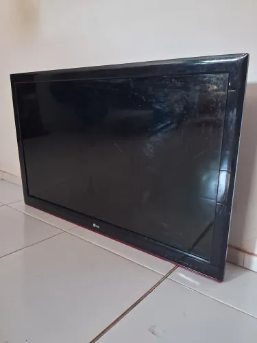 TV pra retirada de peças 