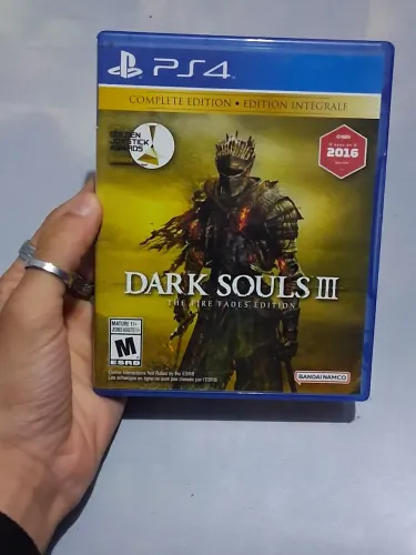 DARK SOULS 3 MIDIA FISICA PS4 (otimo estado)