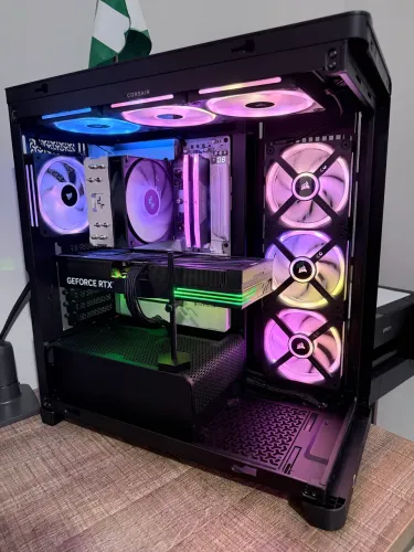 Computador Gamer High-End - RTX 5070 Ti & Ryzen 7 9800X3D