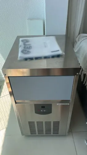 Máquina de gelo