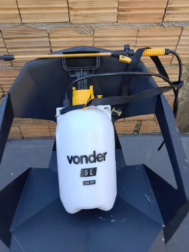 Bomba de bater veneno