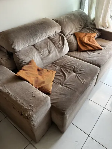Sofá usado