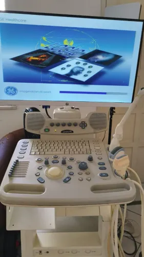 Ultrassom GE Logiq P5 Completo com 3 Sondas (Linear, Convexa e Endocavitária)