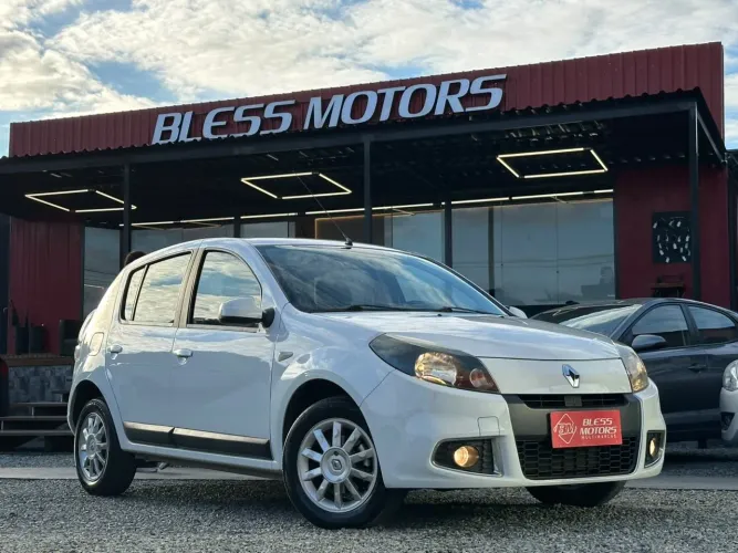 Renault Sandero Privilège Hi-flex 1.6 16V 5P 2014