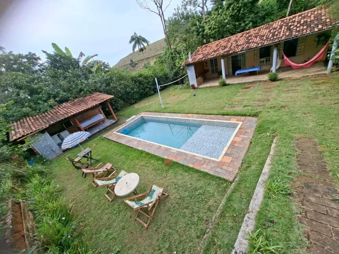 ?Granja Completa com Piscina, Área Gourmet - Lazer Garantido