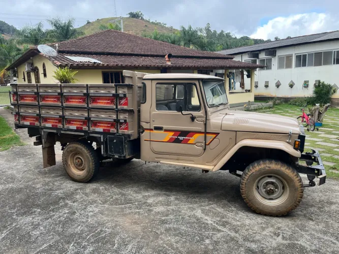 Toyota Band.Picape Chassi Longo Diesel 1989
