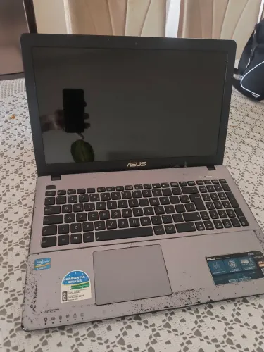 Notebook Asus x550C