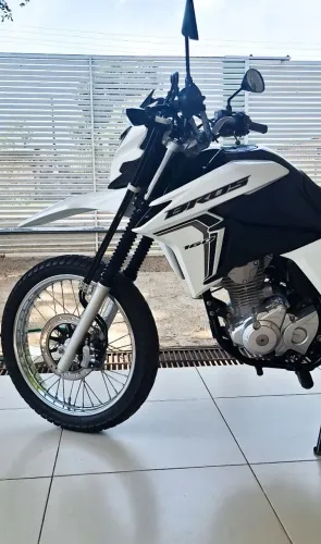 Moto bros 160c branca *