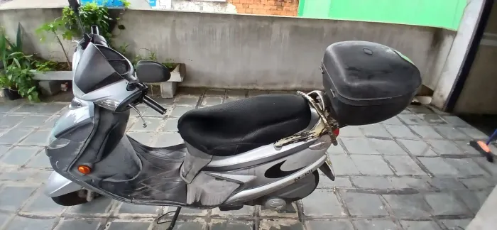 Suzuki BURGMAN 125 - 2008