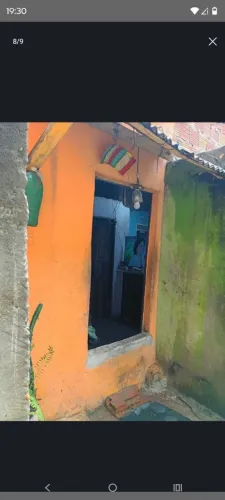 Vende se uma casa no ouro verde próx do Sesi 