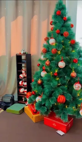 Árvore de Natal Decorada