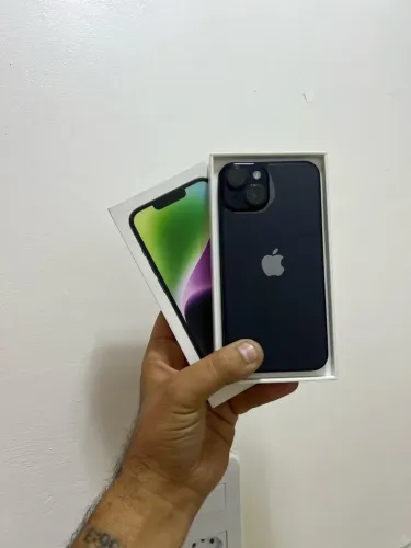 iPhone 14 126GB Na Caixa