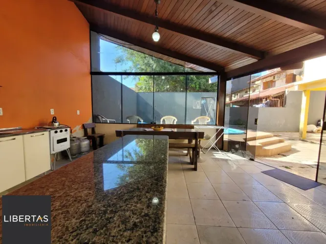 Casa 4 dormitórios Adda Mascarenhas de Moraes