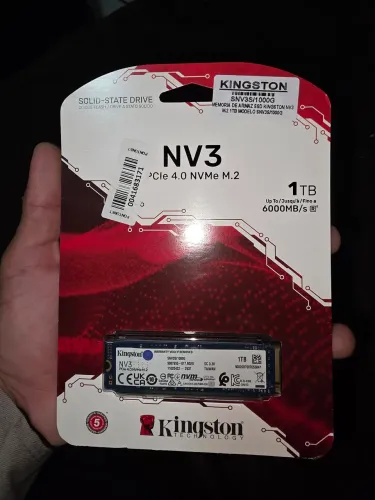 SSD Kingston NV3 1TB PCIe 4.0 NVMe M.2 + Dissipador de Calor / LACRADO