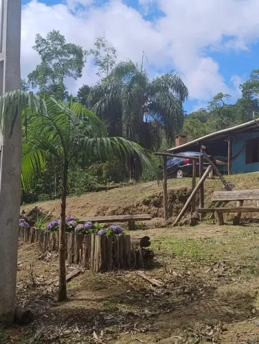 Sitio em Tapirai SP perfeito