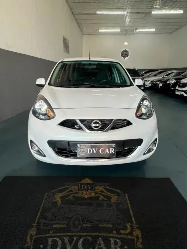 Nissan March SL 1.6 16V Flex Fuel 5P 2015