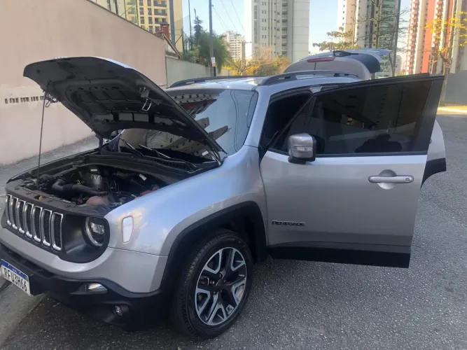 Jeep Renegade Longitude 1.8 4X2 Flex 16V Aut. 2021