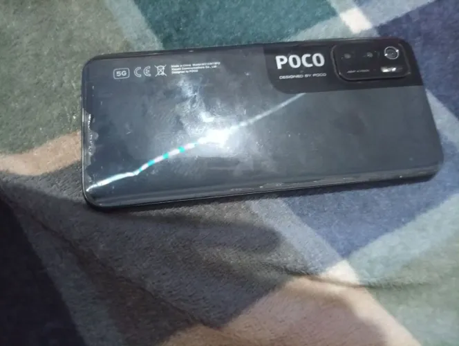 Celular bem conservado 