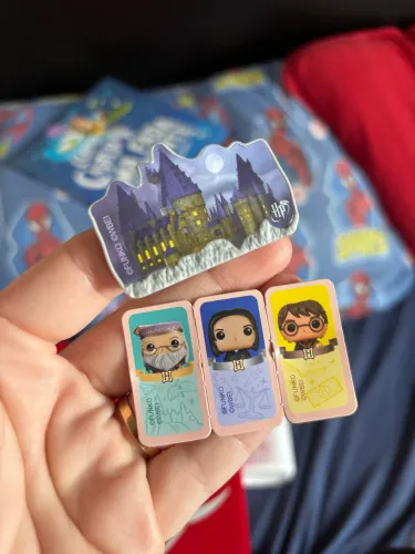 Castelo de Hogwarts acessório - Kinder Joy Harry Potter