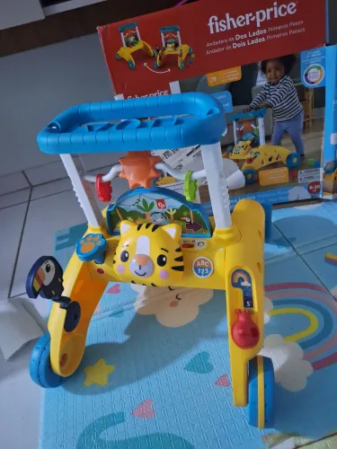 Andador fisher price dois lados