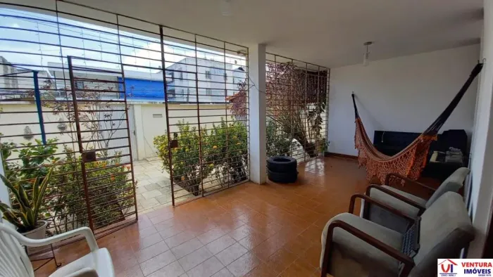 Casa à Venda em Jardim Atlântico