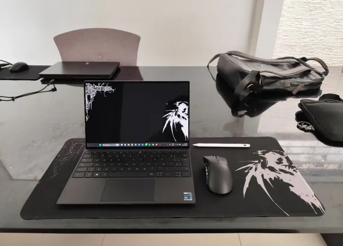 Dell XPS 13 all touch.