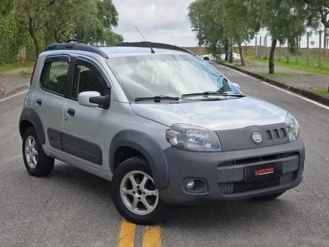 Fiat Uno Attractive 1.0 EVO Fire Flex 8V 5P 2014