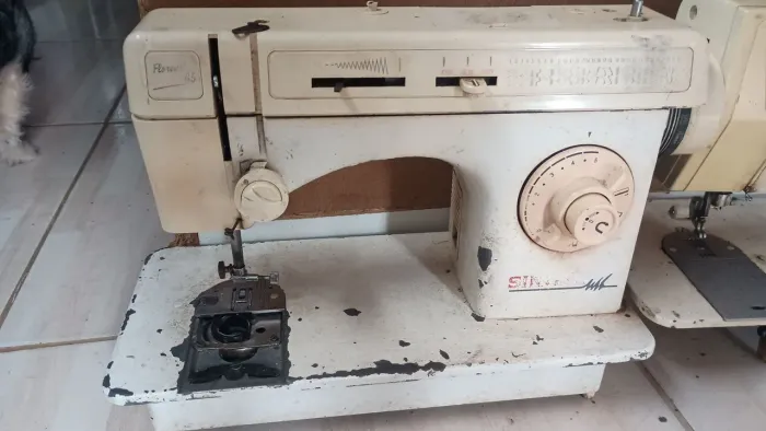Máquina de costura
