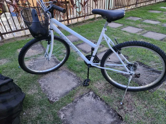 Bike Aro 26 semi-nova (2 meses de uso)