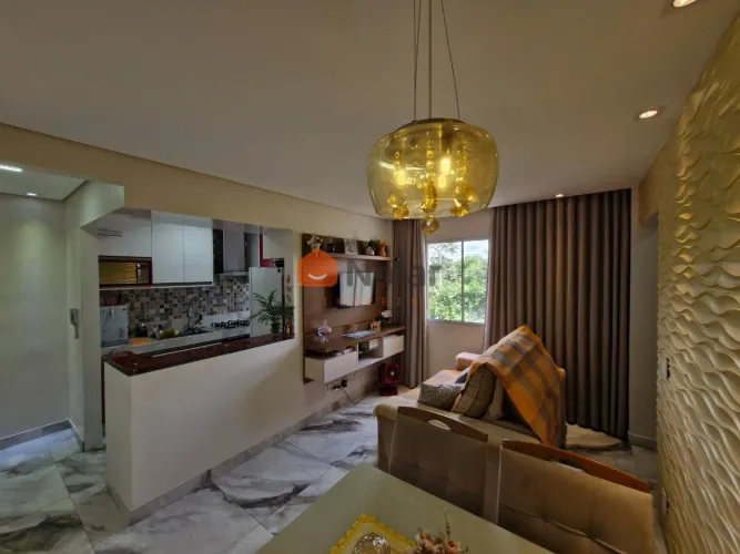 Apartamento á venda de 2 quartos moderno, totalmente reformado e pronto para morar no Vill
