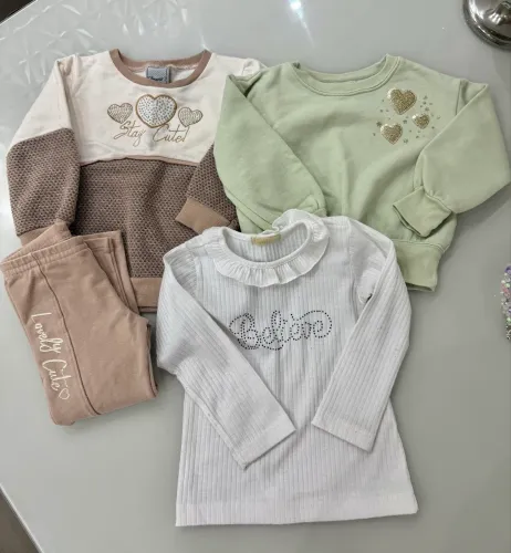 Lote de inverno infantil menina: com peça Carters TAM 2 anos