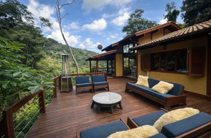 CASA EXCLUSIVA EM MEIO À NATUREZA ? CONFORTO, PRIVACIDADE E LAZER COMPLETO