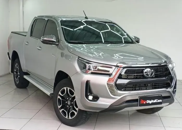 Toyota Hilux CD SRX 4X4 2.8 TDI 16V Diesel Aut. 2022