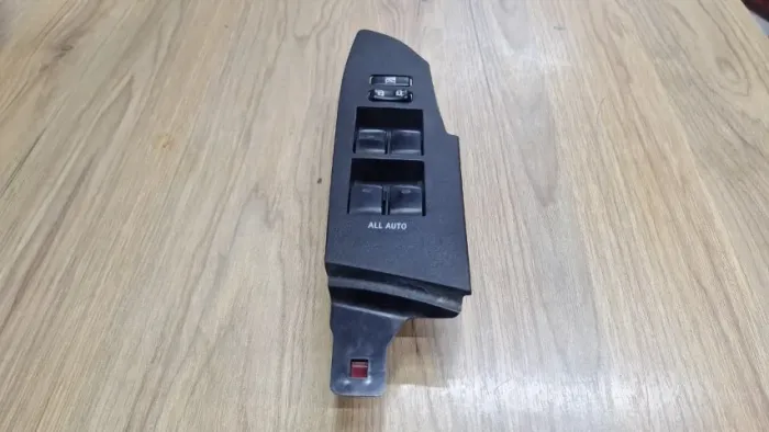 Botão Vidro Elétrico D.e Corolla