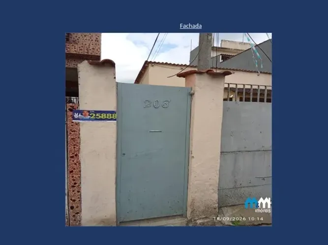 Casa de fundos independente com 01 quarto em Irajá