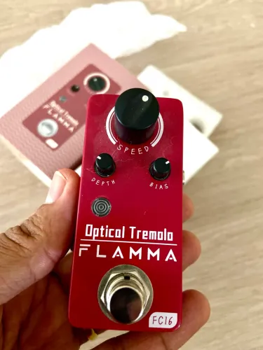Pedal Tremolo Flamma